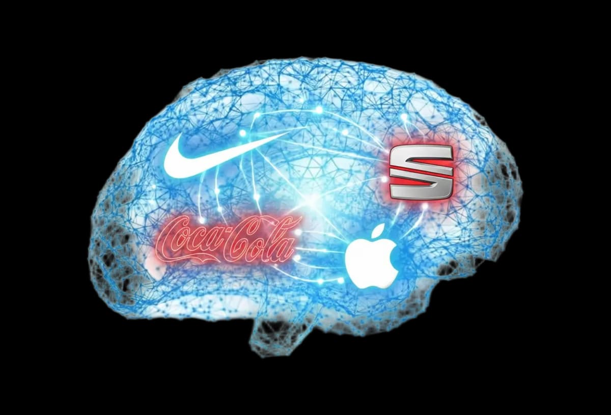 IA que aprende el tono y estilo de tu marca en Kontenia